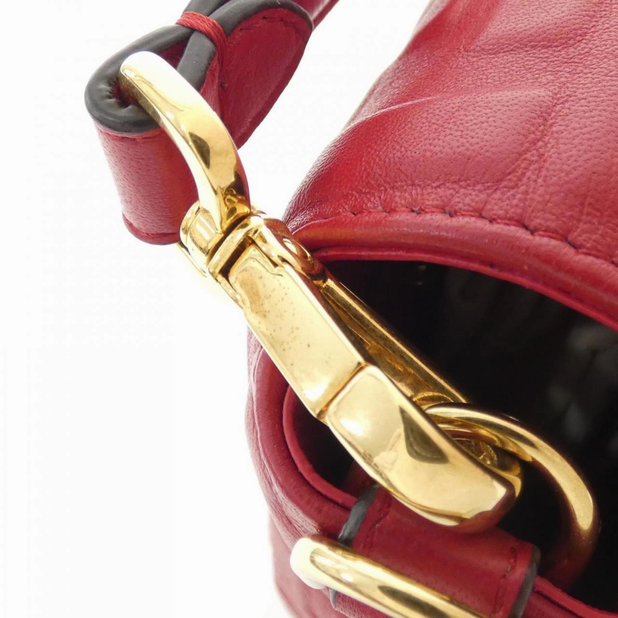 Fendi Leather Shoulder Bag (Pre-Owned)