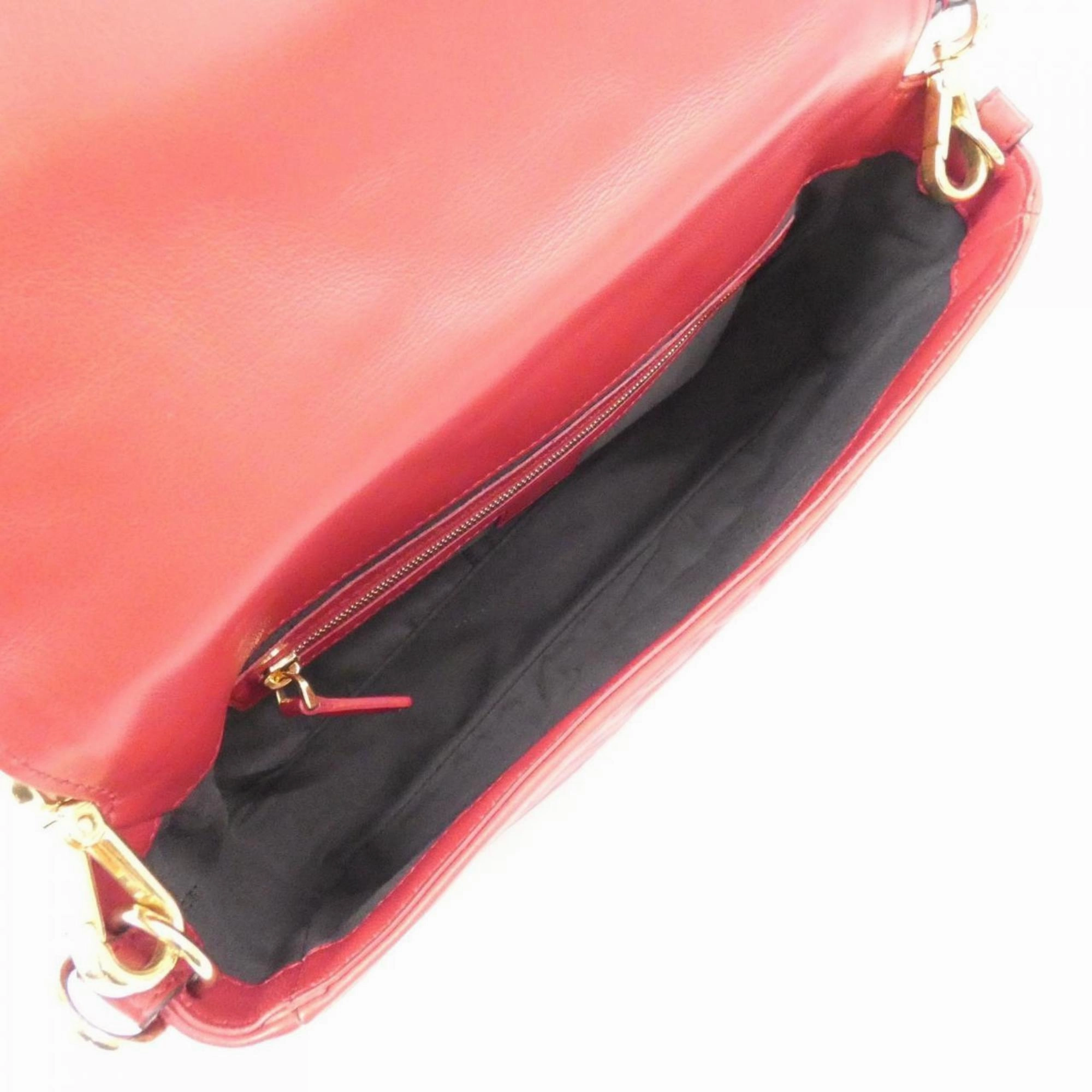 Fendi Leather Shoulder Bag (Pre-Owned)