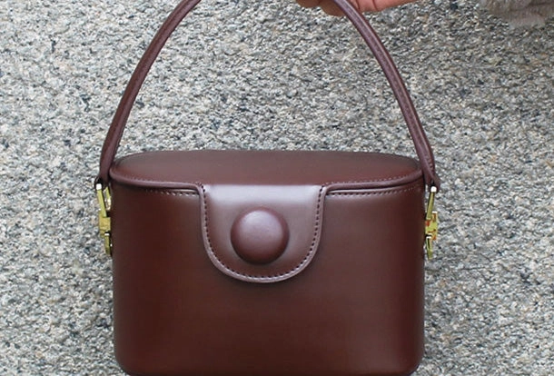 Genuine Leather Doctor Bag Bucket Bag Handbag Shoulder Bag for Women Leather Crossbody Bag