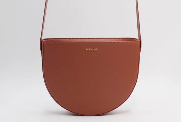 Genuine Leather Round Saddle Purse Bag Shoulder Bag for Women Leather Crossbody Bag