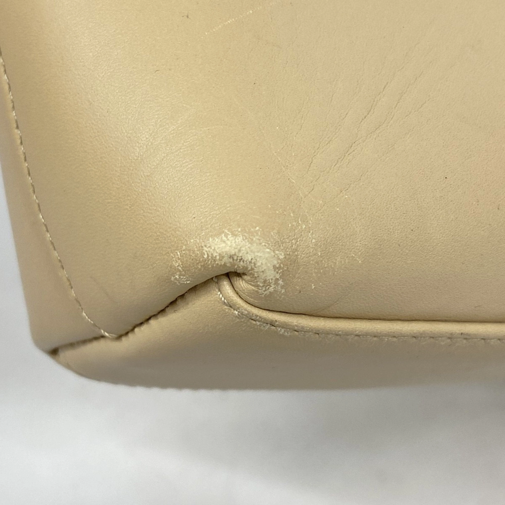 Gucci Canvas Leather Shoulder Bag (Pre-Owned)