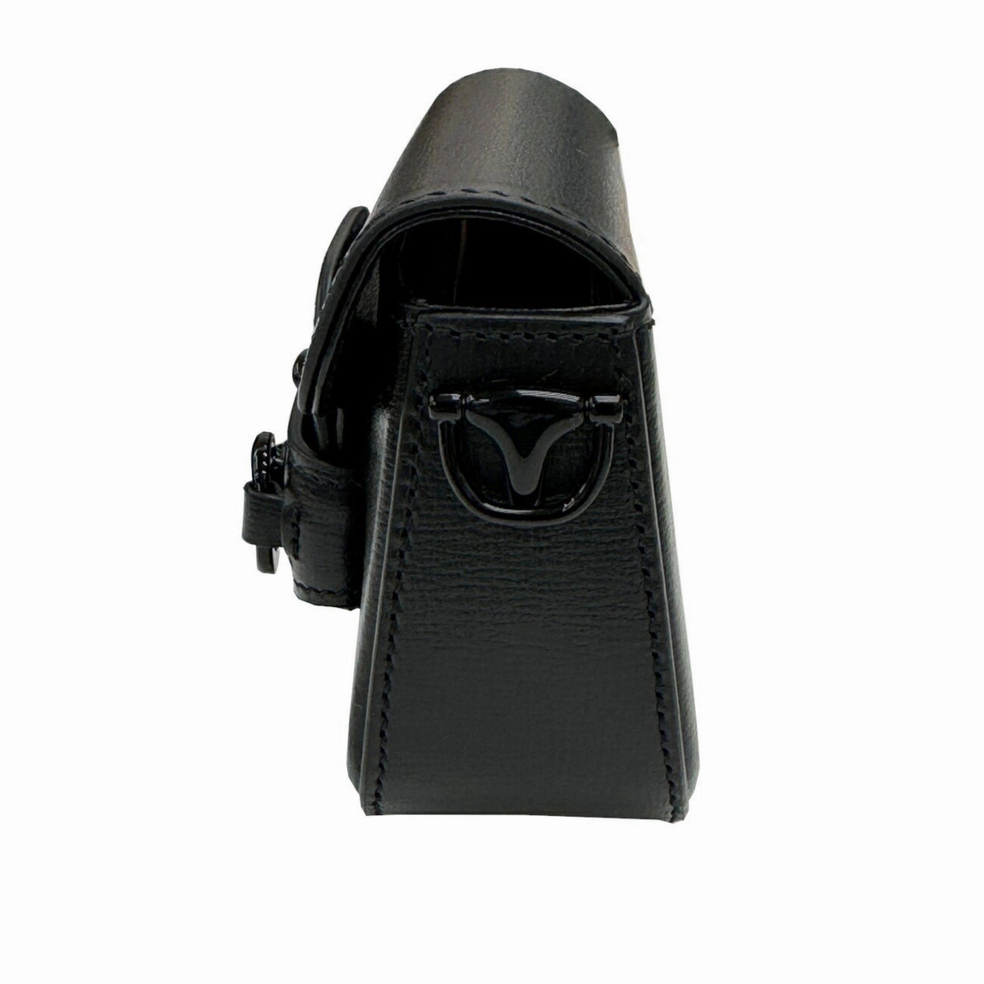Gucci Leather Shoulder Bag (Pre-Owned)