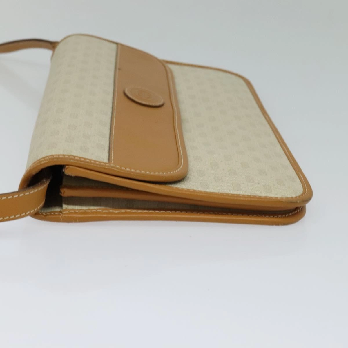 Gucci Micro Small Gg Canvas Canvas Shoulder Bag (Pre-Owned)