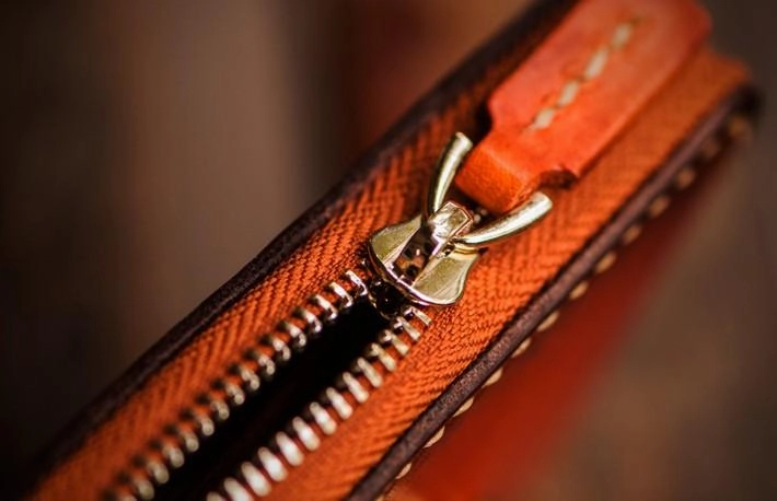 Handmade Leather Mens Cool Tibetan Chain Biker Wallets Leather Clutch Wallet Long Wallets for Men