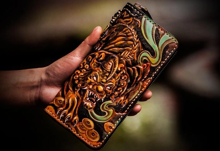 Handmade Leather Mens Tooled Monster Chain Biker Wallets Cool Leather Clutch Wallets Long Wallets for Men