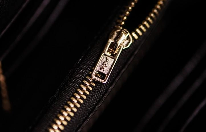Handmade Leather Mens Tooled Monster Chain Biker Wallets Cool Leather Clutch Wallets Long Wallets for Men