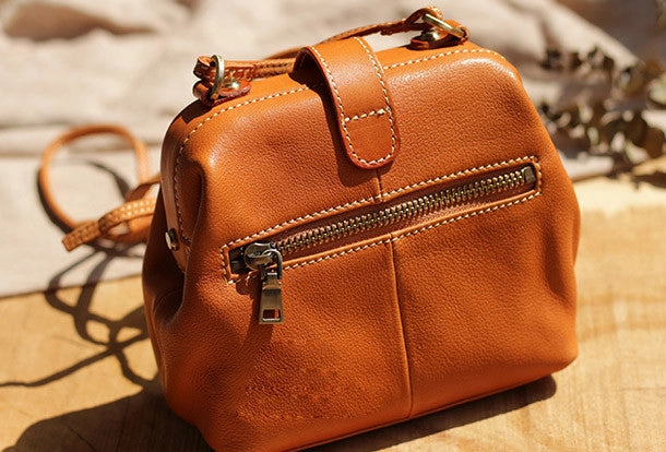 Handmade Leather phone bag for women leather shoulder bag crossbody bag