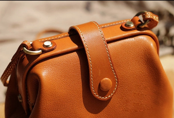 Handmade Leather phone bag for women leather shoulder bag crossbody bag