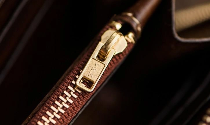 Handmade Leather Tooled Monkey King Mens Chain Biker Wallet Cool Leather Wallet Long Clutch Wallets for Men