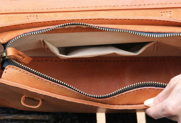 Handmade vintage leather messenger crossbody Shoulder Bag for girl women lady
