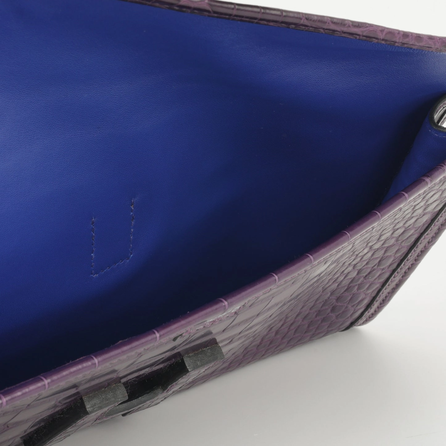 Herms Herms - Jige Clutch 29 Verso - Amethyst Matte Alligator / Bleu Electrique - 2014 - Pre-Loved