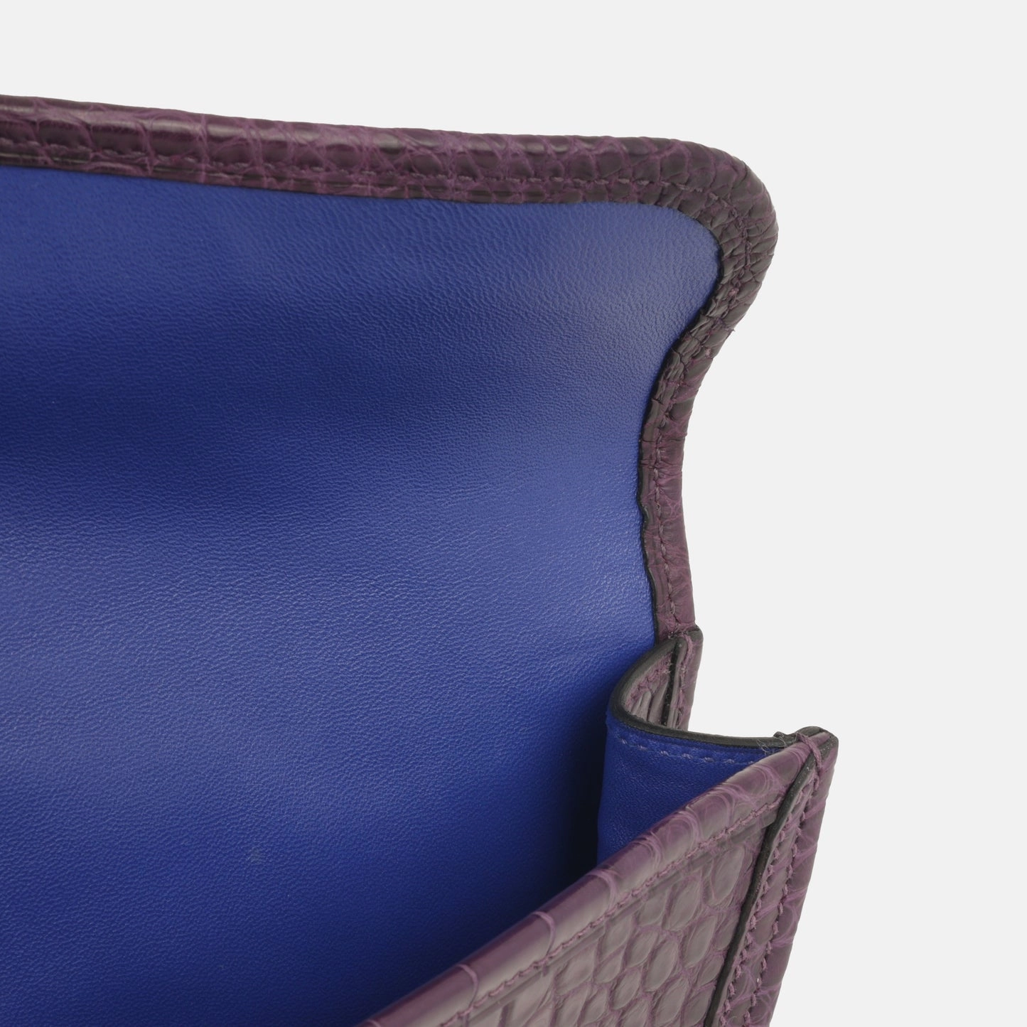 Herms Herms - Jige Clutch 29 Verso - Amethyst Matte Alligator / Bleu Electrique - 2014 - Pre-Loved