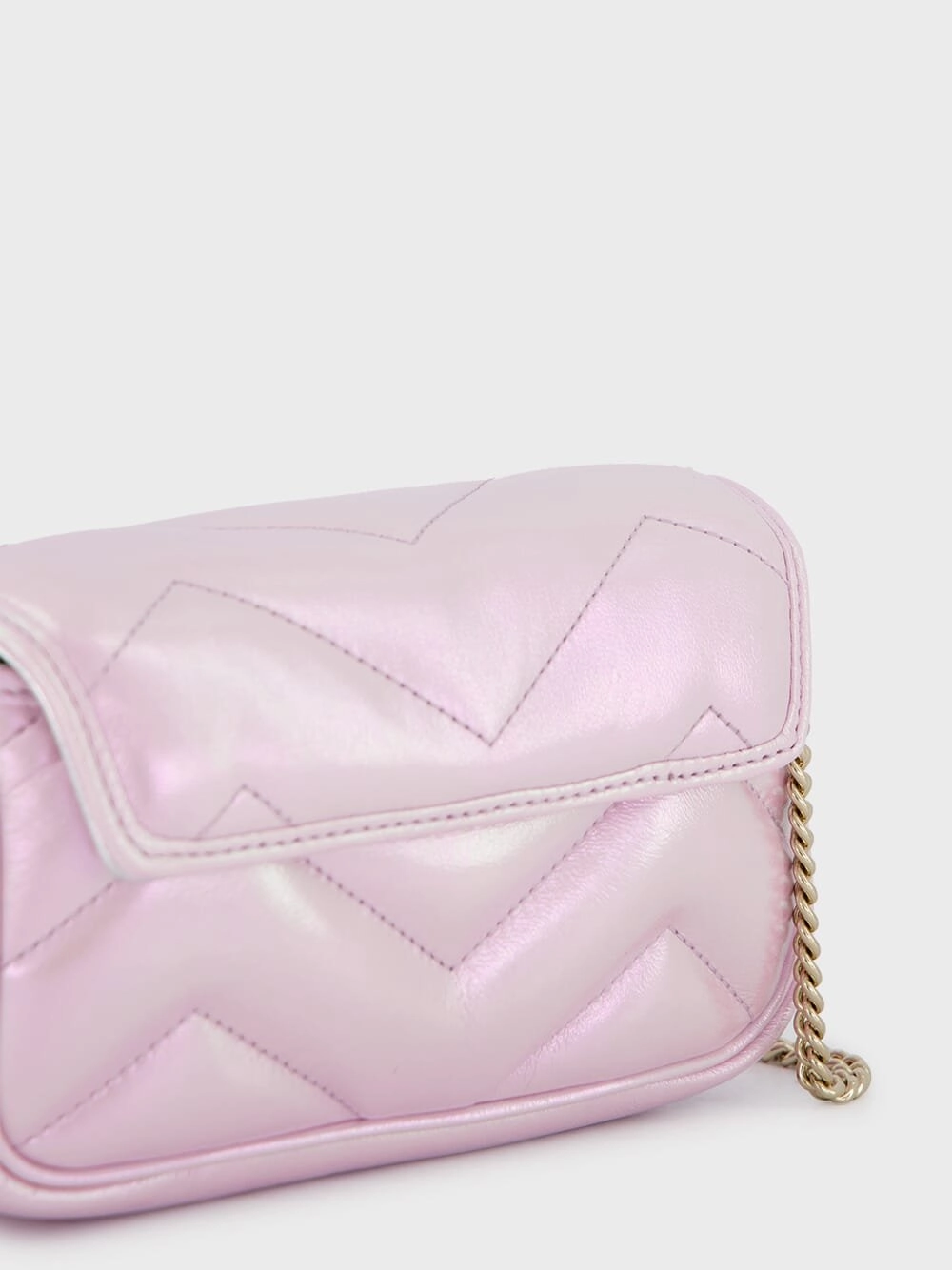 Iridescent Pink GG Marmont Bag