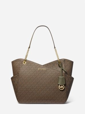 Jet Set Large Logo Shoulder Bag