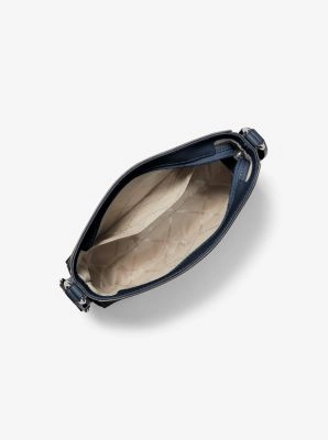 Jet Set Travel Small Messenger Bag