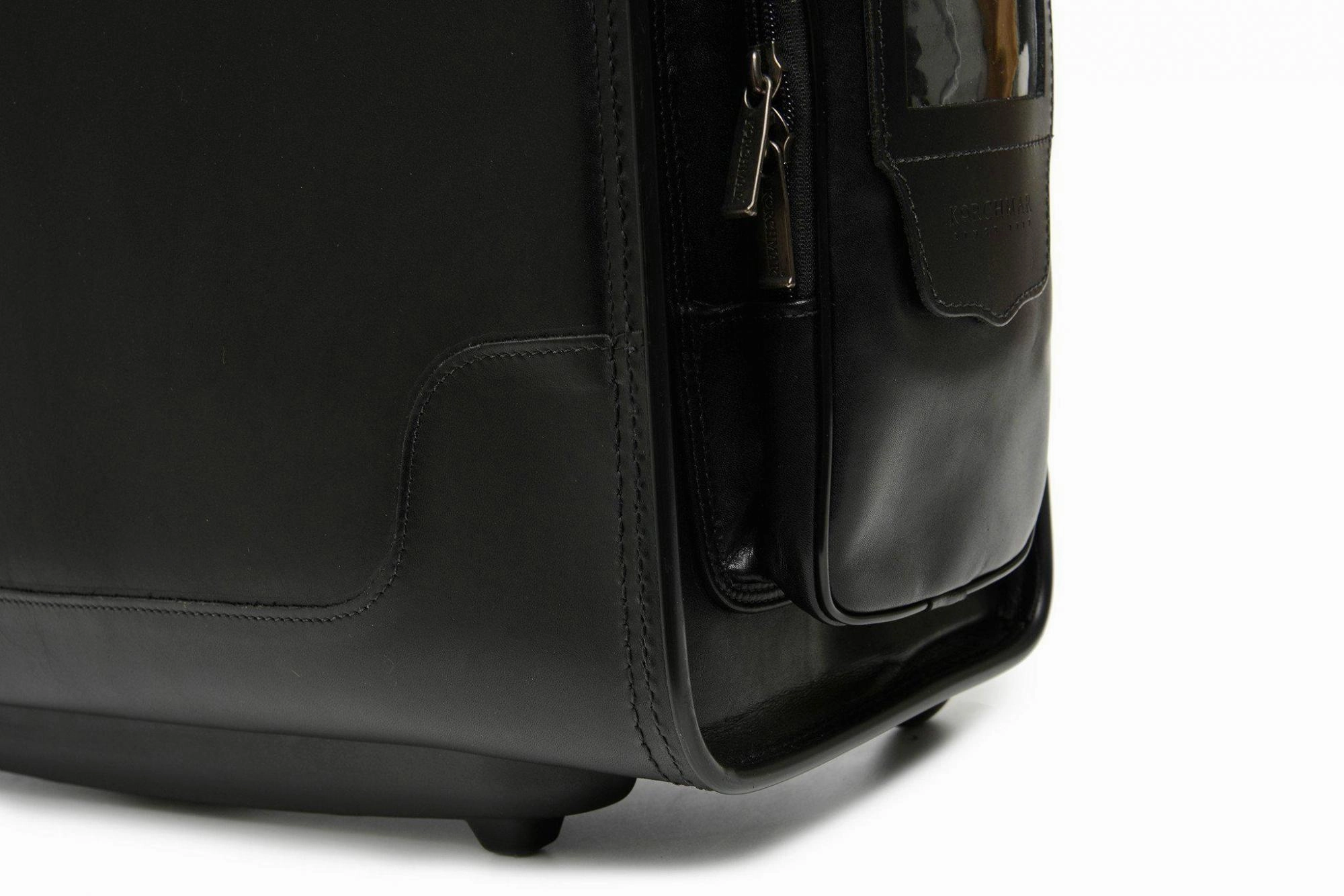 Korchmar Counselor Rolling Catalog Case
