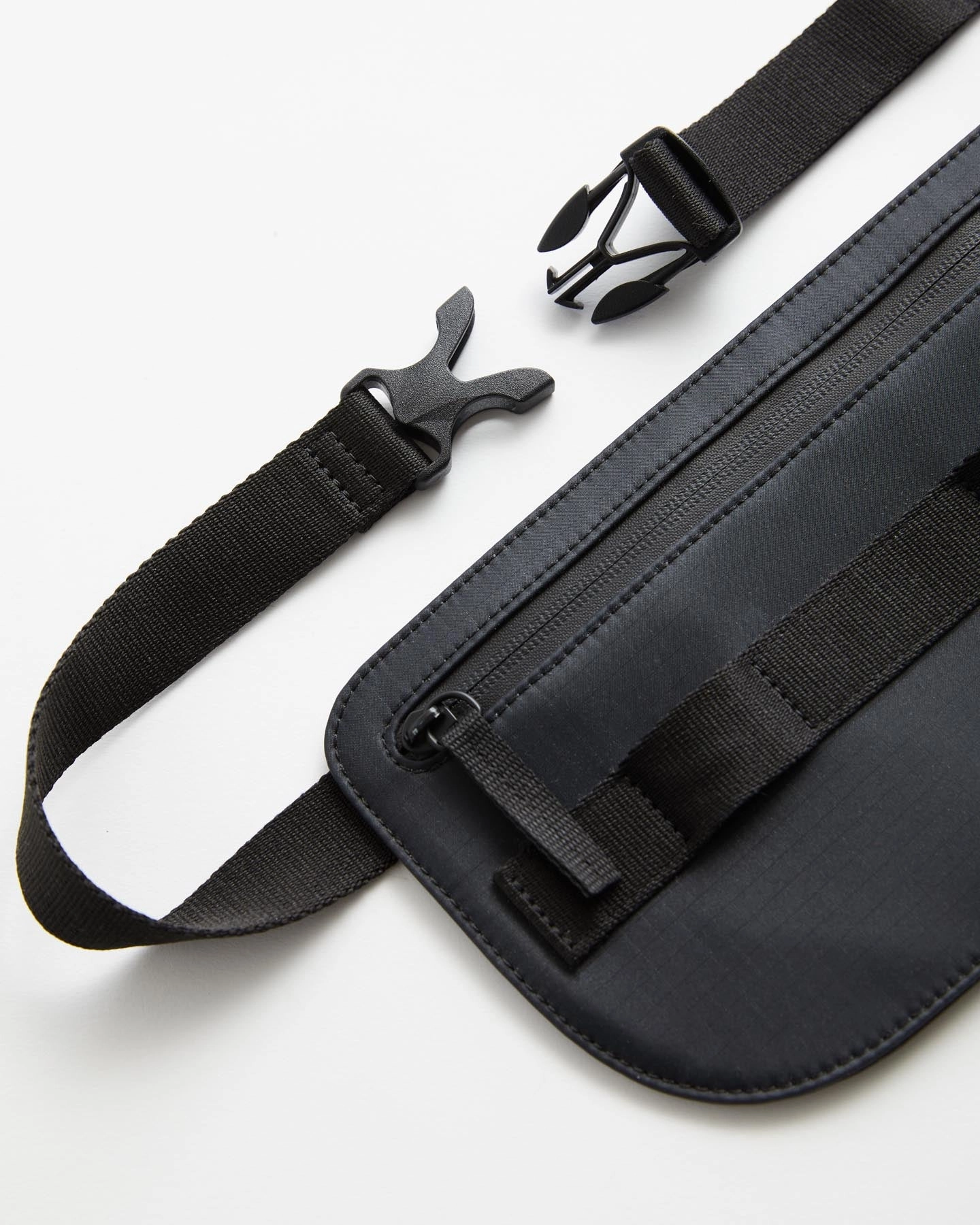 Kutako Utility Belt Bag