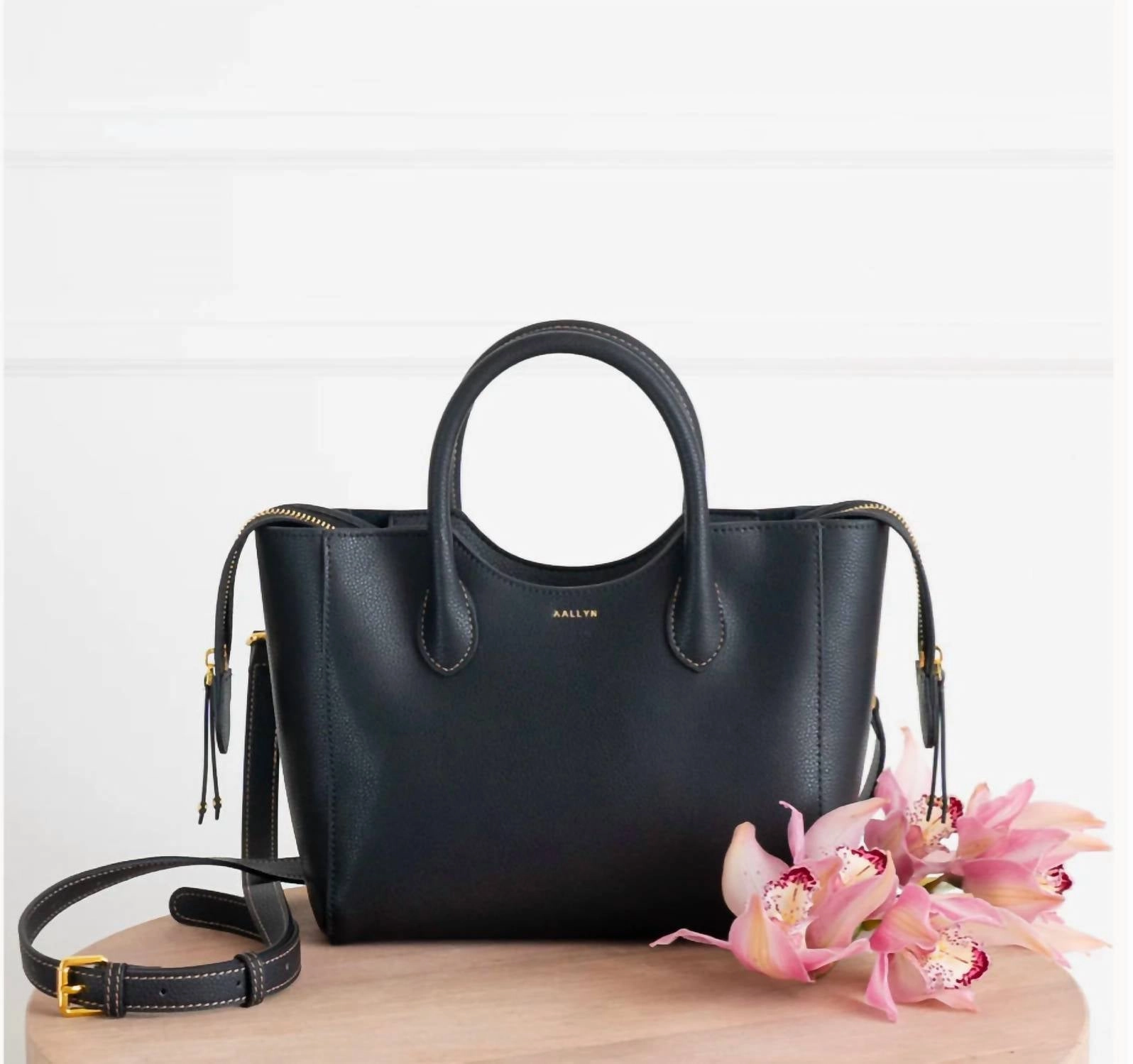 Leather Satchel Handbag In Black