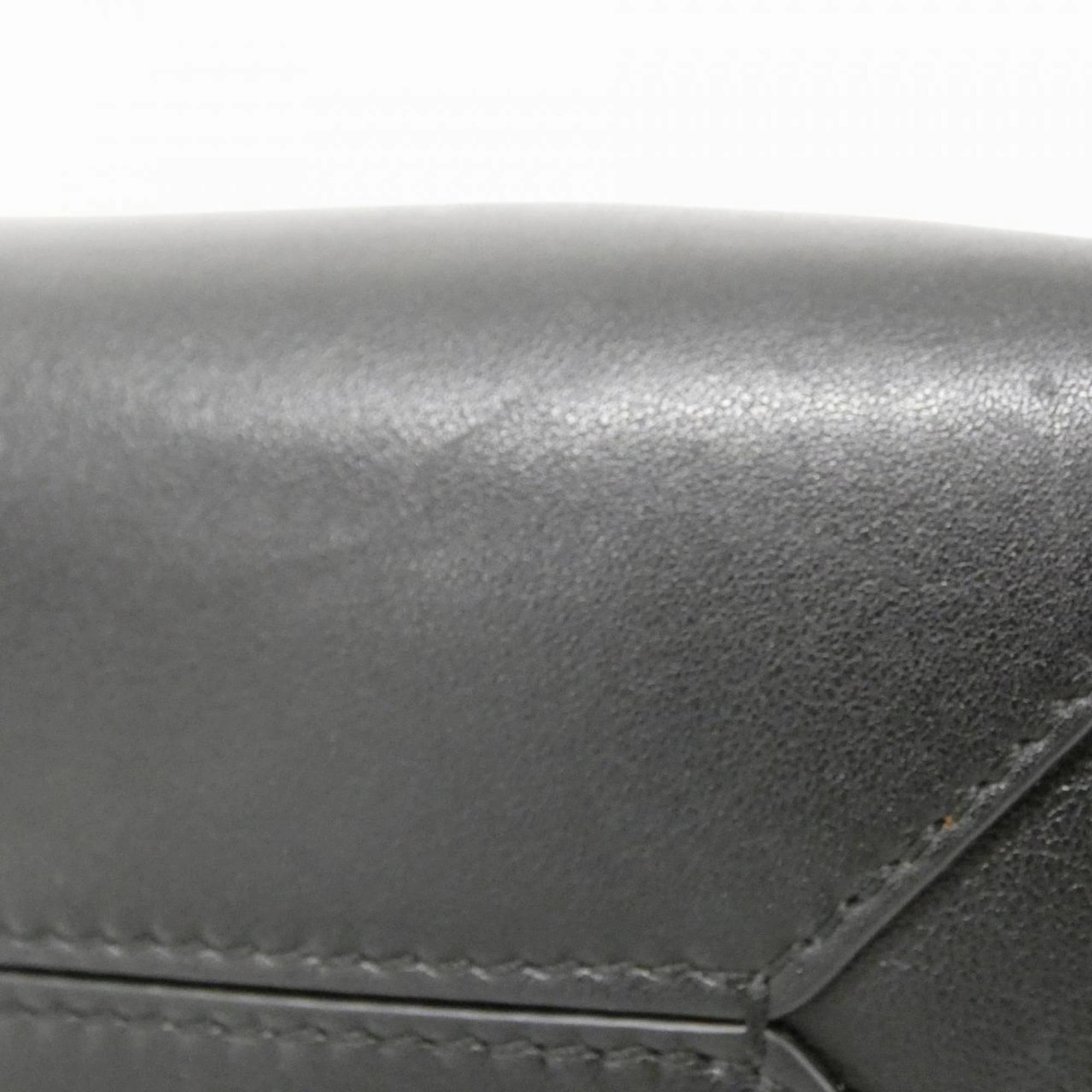Loewe Leather Handbag (Pre-Owned)