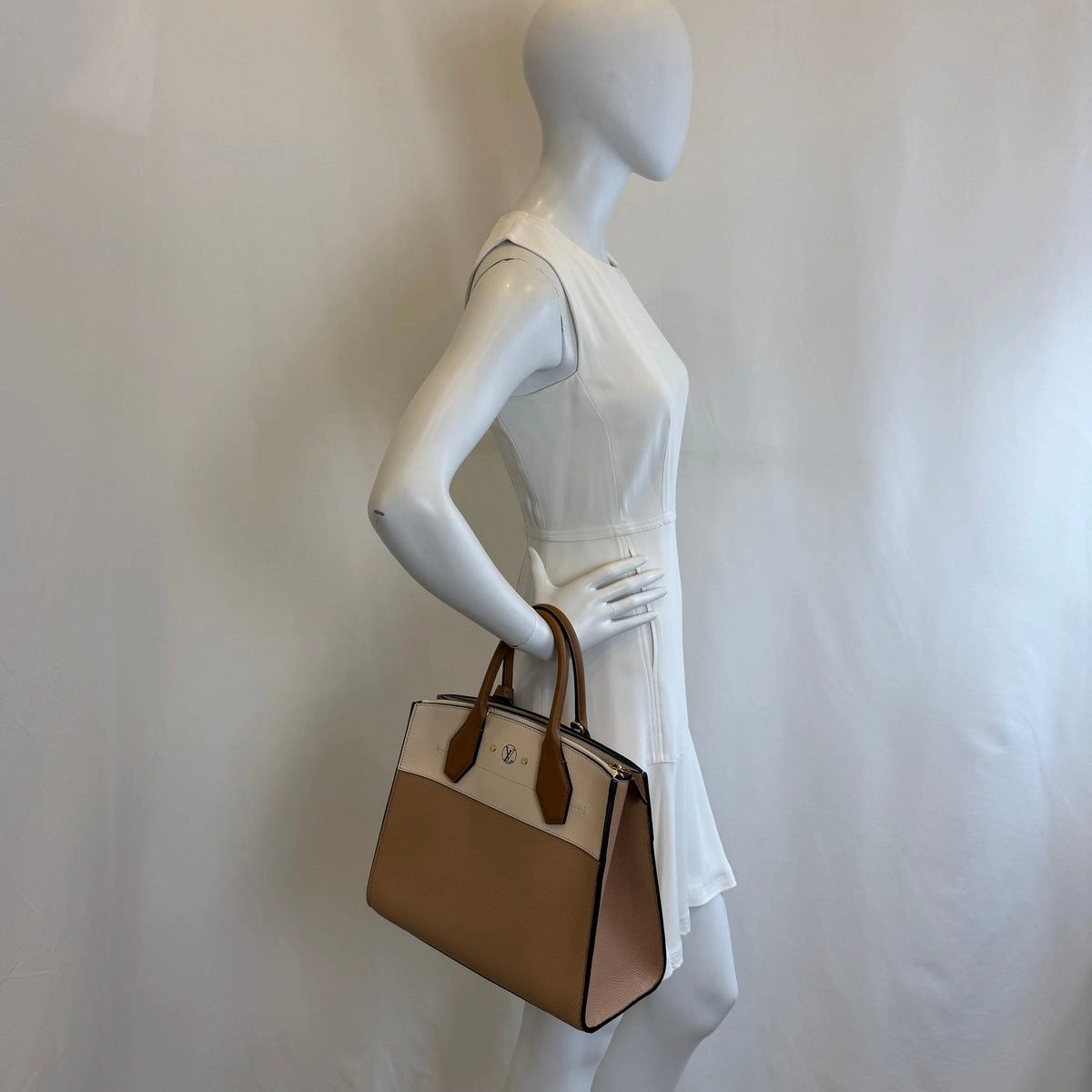 Louis Vuitton 2018 Bi-Color City Steamer MM