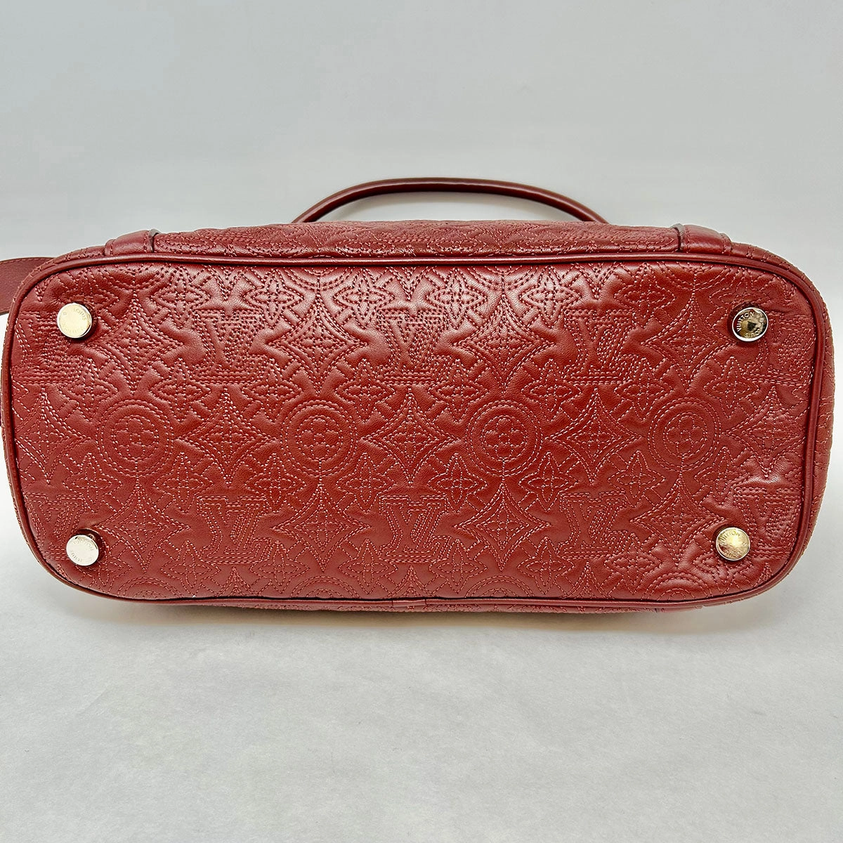 Louis Vuitton Antheia Ixia Handle Bag