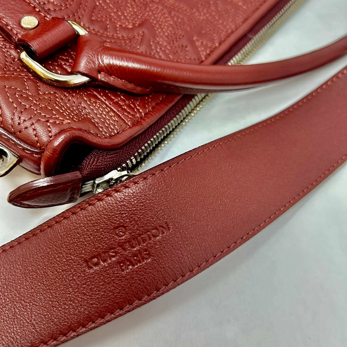 Louis Vuitton Antheia Ixia Handle Bag