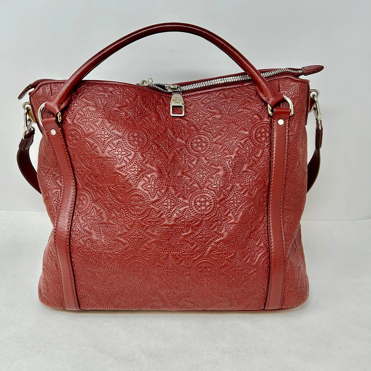 Louis Vuitton Antheia Ixia Handle Bag