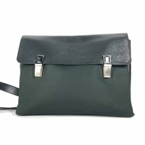 Louis Vuitton Ardoise  Taiga Leather Messenger Bag Shoulder Bag (Pre-Owned)