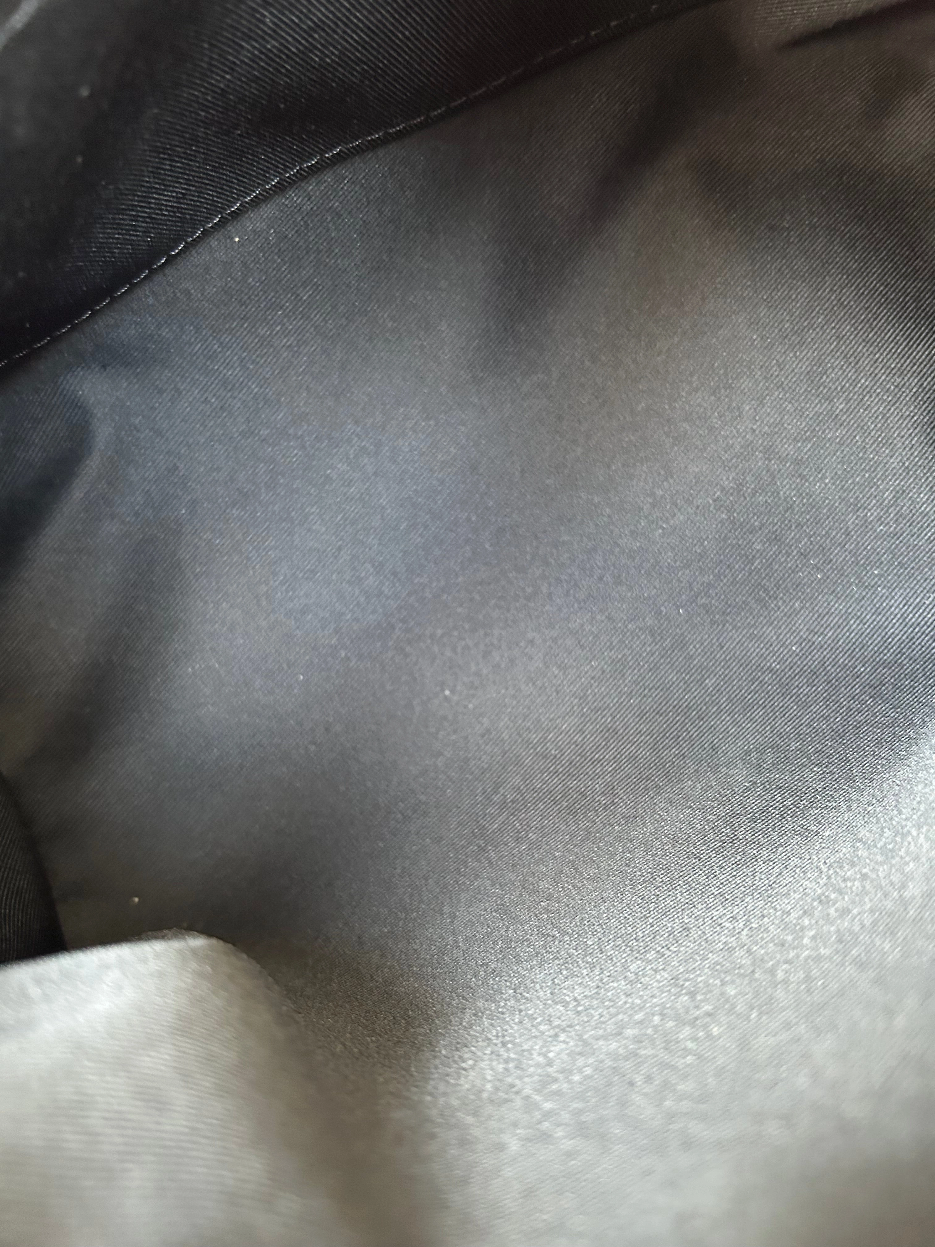 Louis Vuitton Black Taurillon Monogram Keepall 25