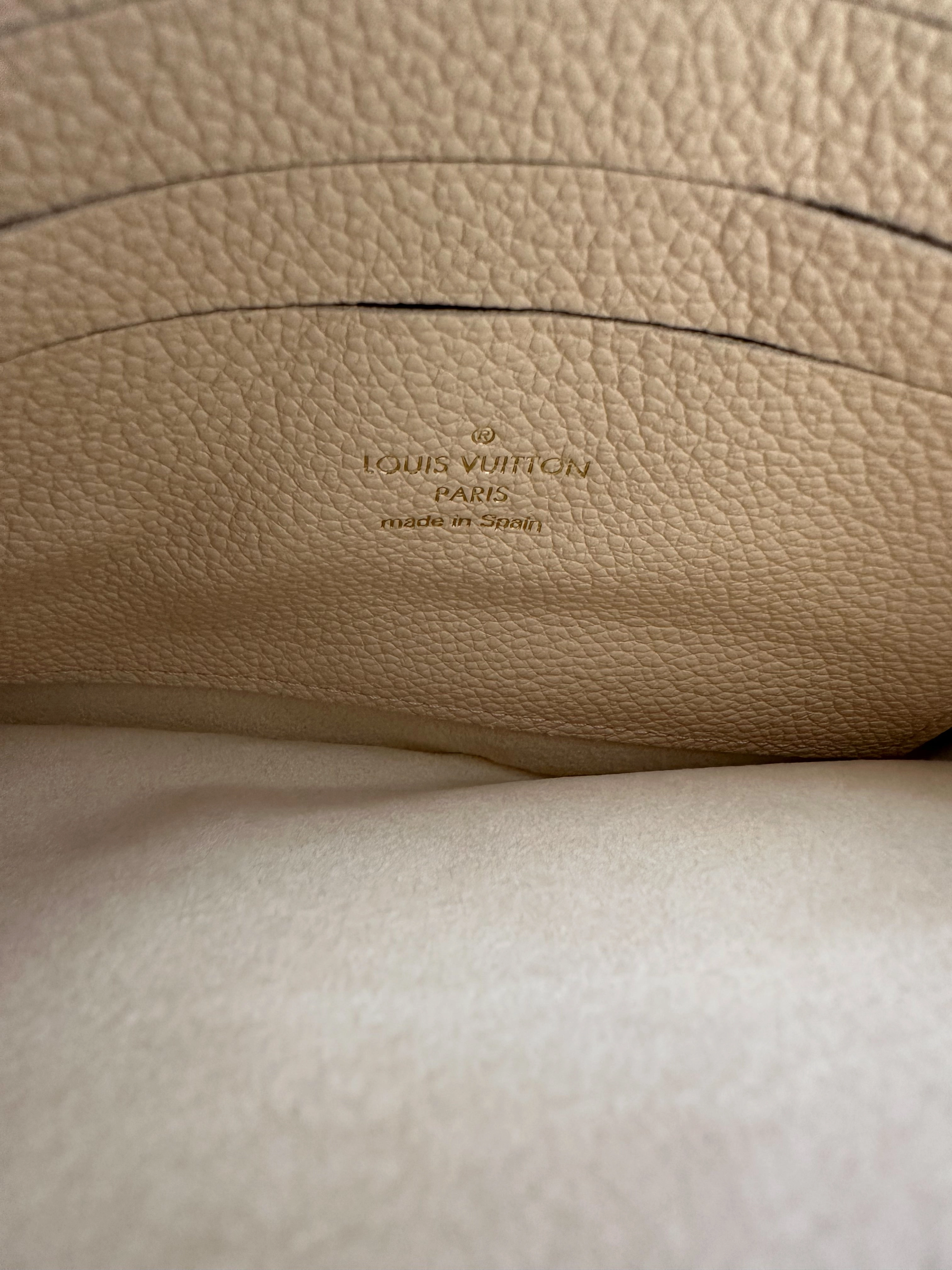 Louis Vuitton Creme & Dusty Rose Double Zip Pochette