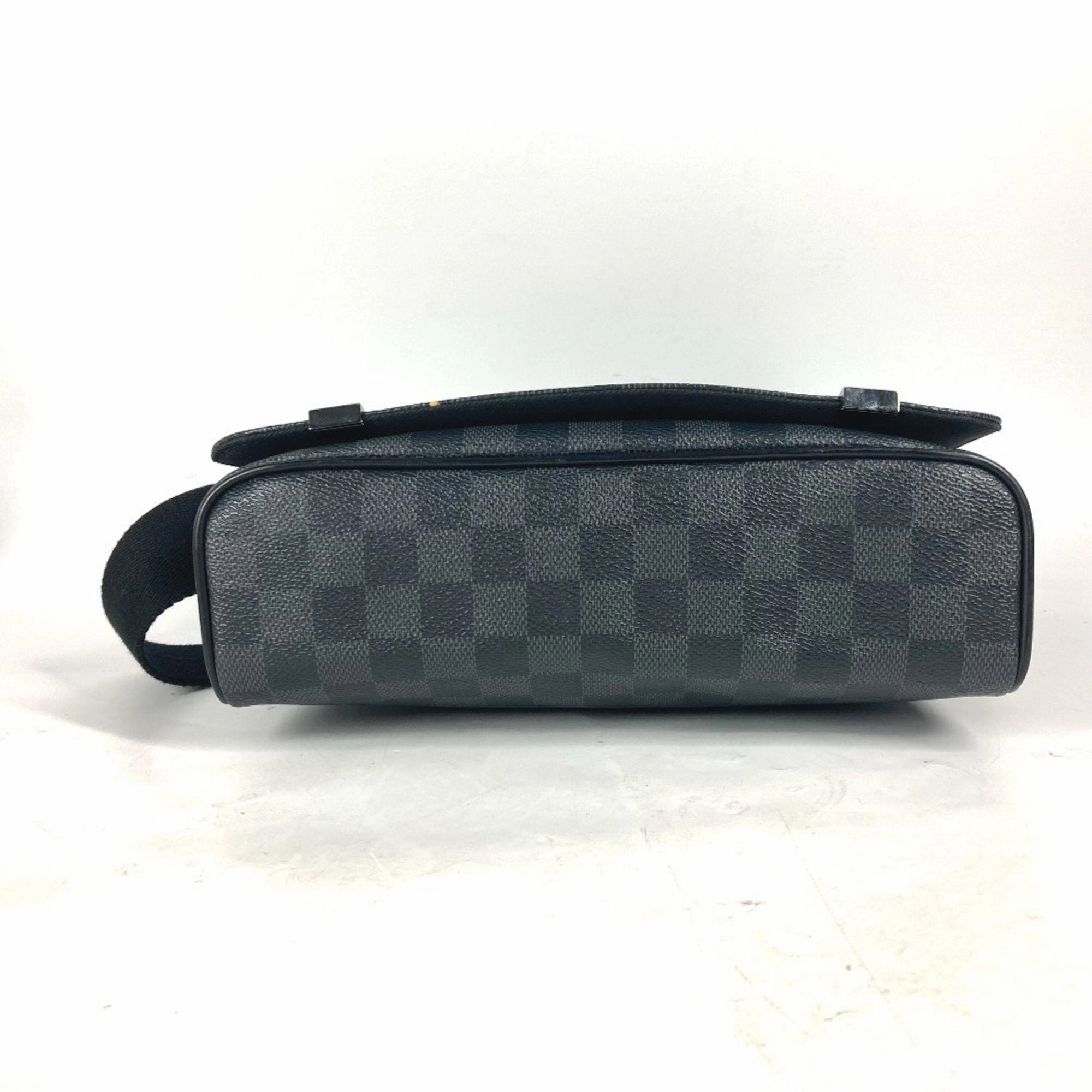 Louis Vuitton Damier Graphite Shoulder Bag (Pre-Owned)