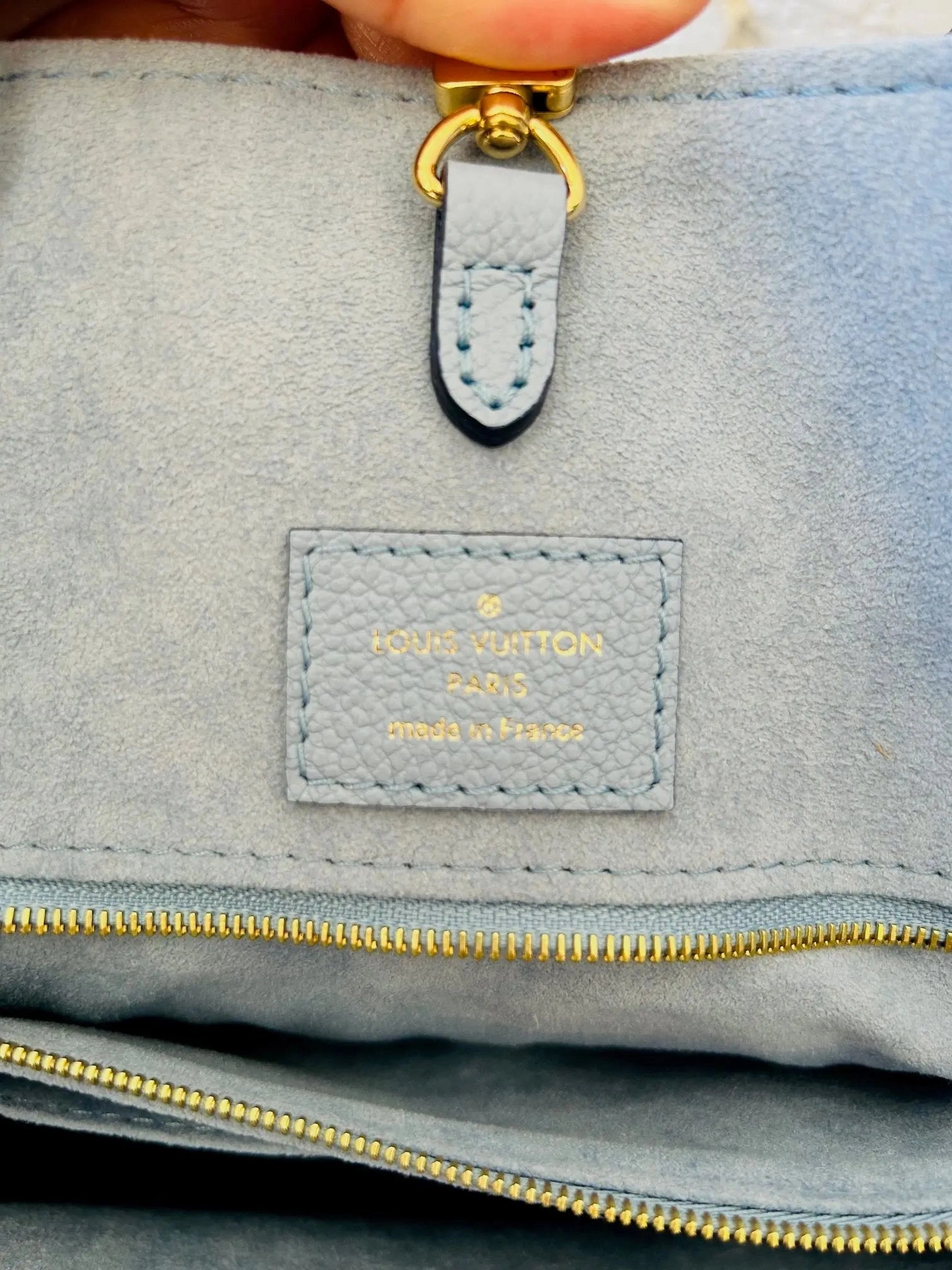 LOUIS VUITTON Empreinte Monogram Giant By The Pool Onthego MM Summer M45718