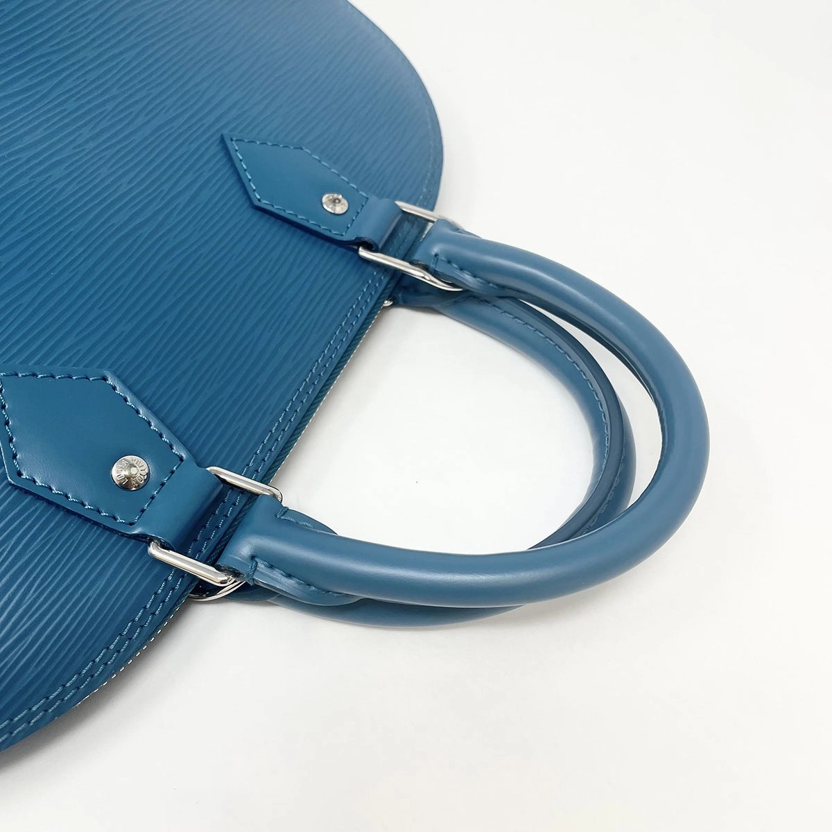 Louis Vuitton Epi Leather Alma PM