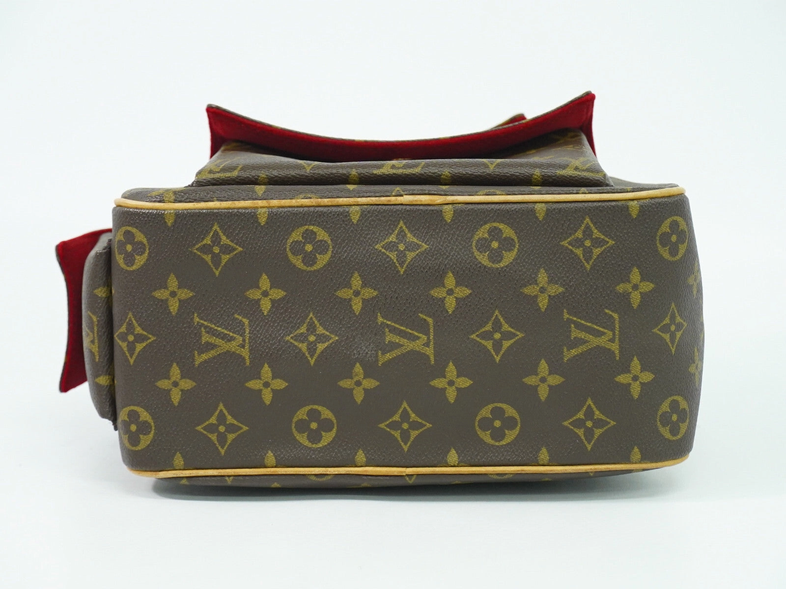 Louis Vuitton Excentri Cit Canvas Handbag (Pre-Owned)