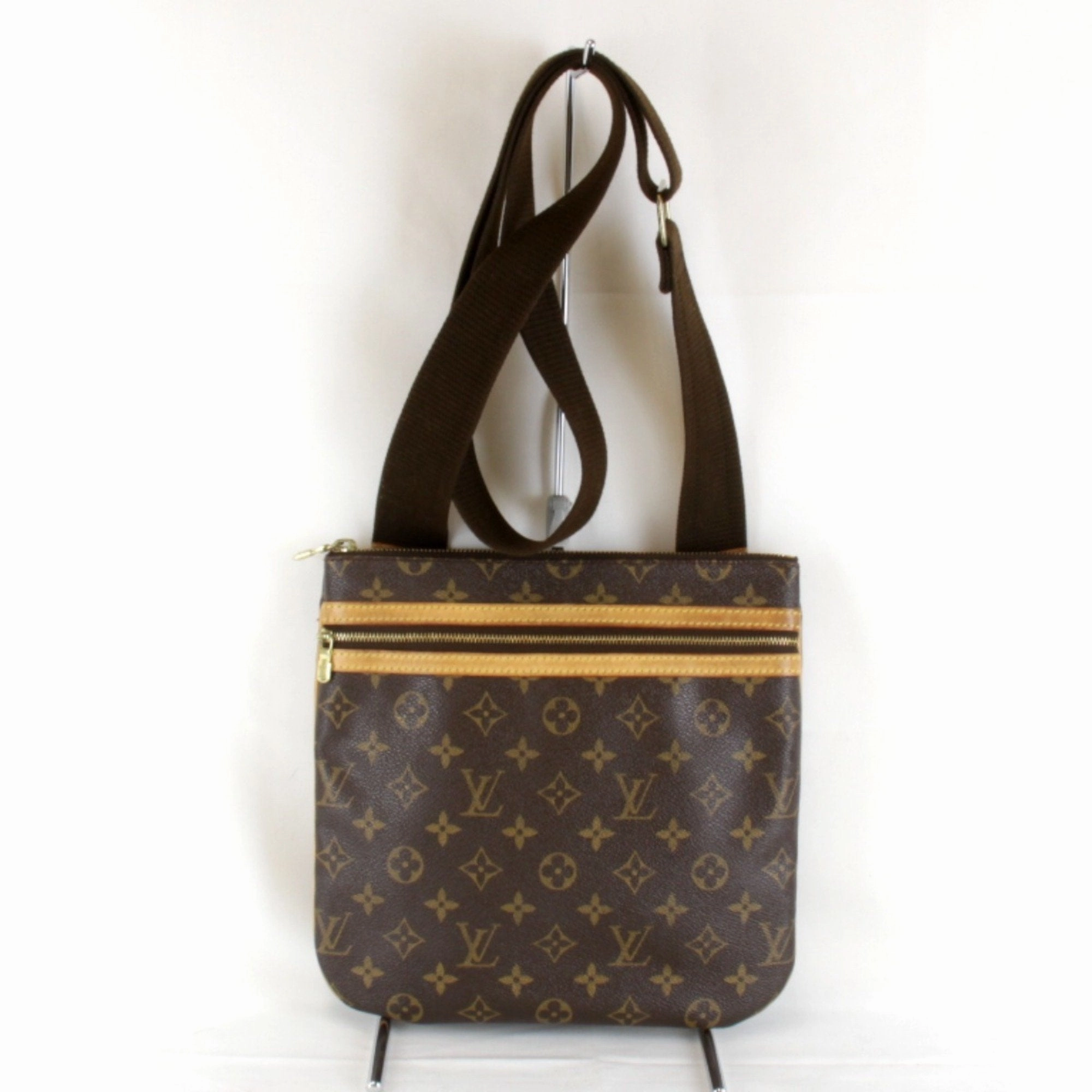 Louis Vuitton Galle Monogram Monogram Shoulder Bag (Pre-Owned)