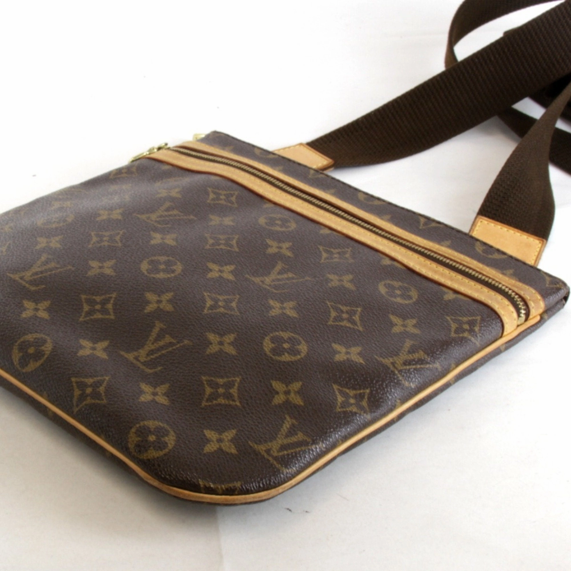 Louis Vuitton Galle Monogram Monogram Shoulder Bag (Pre-Owned)