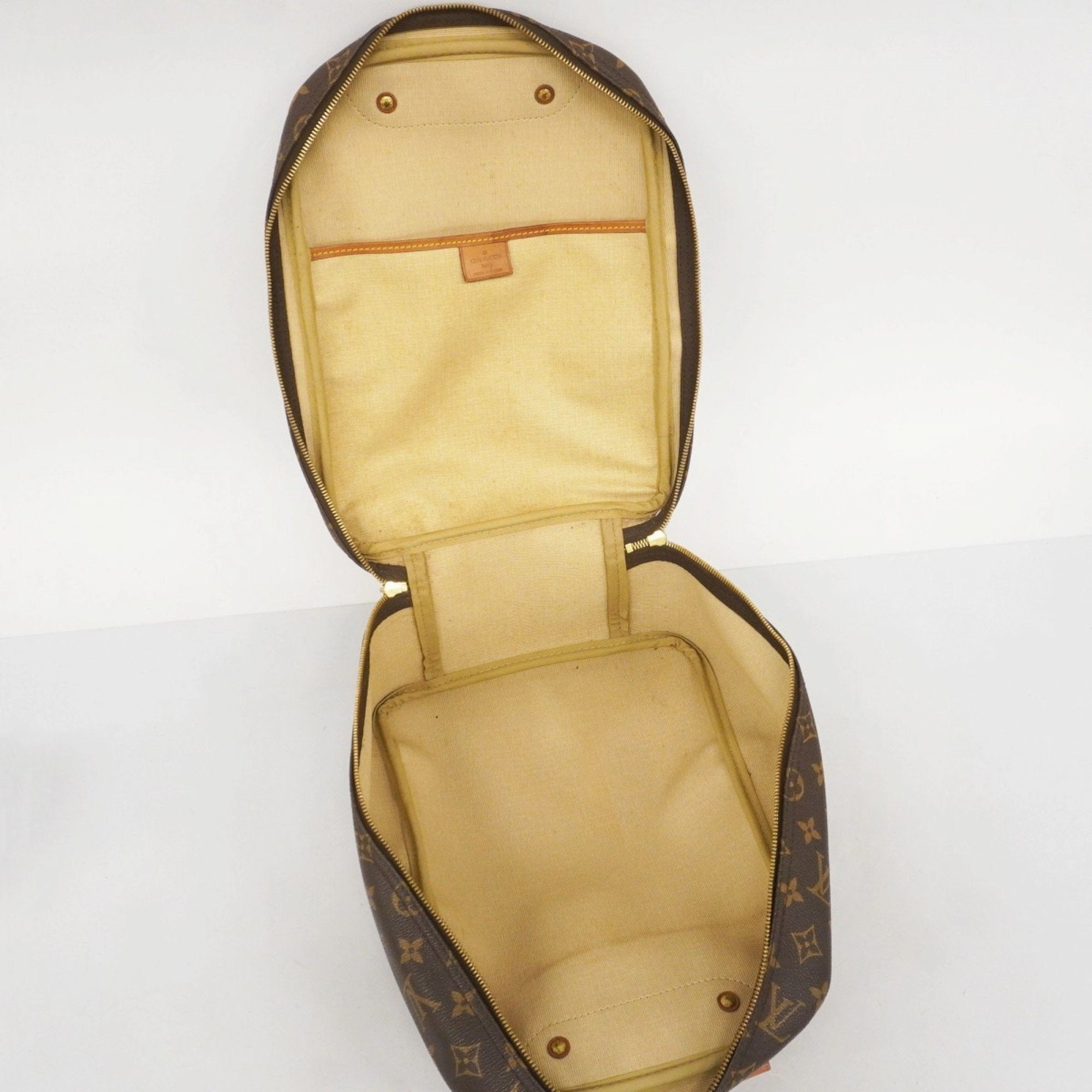 Louis Vuitton Handbag (Pre-Owned)