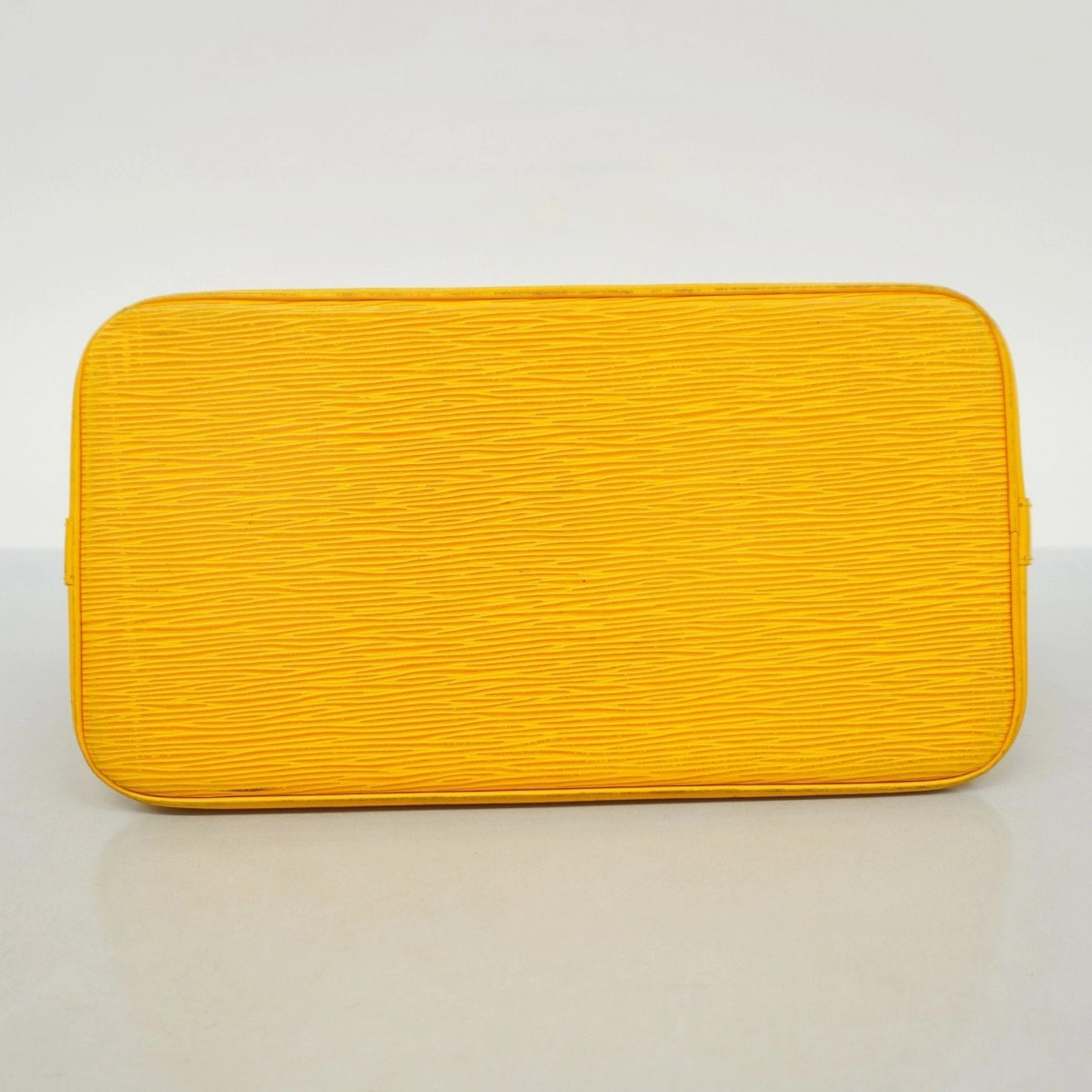 Louis Vuitton Handbag (Pre-Owned)