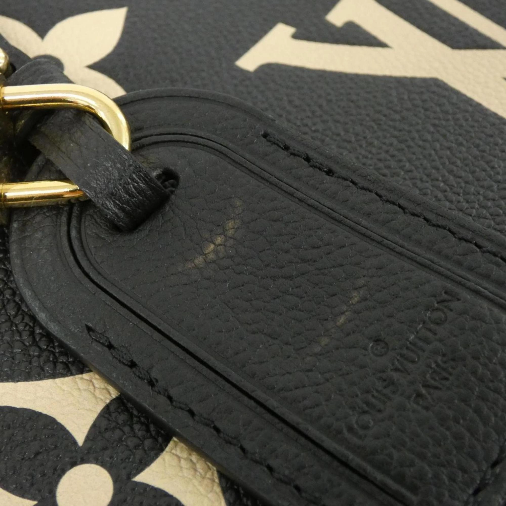 Louis Vuitton  Leather Handbag (Pre-Owned)