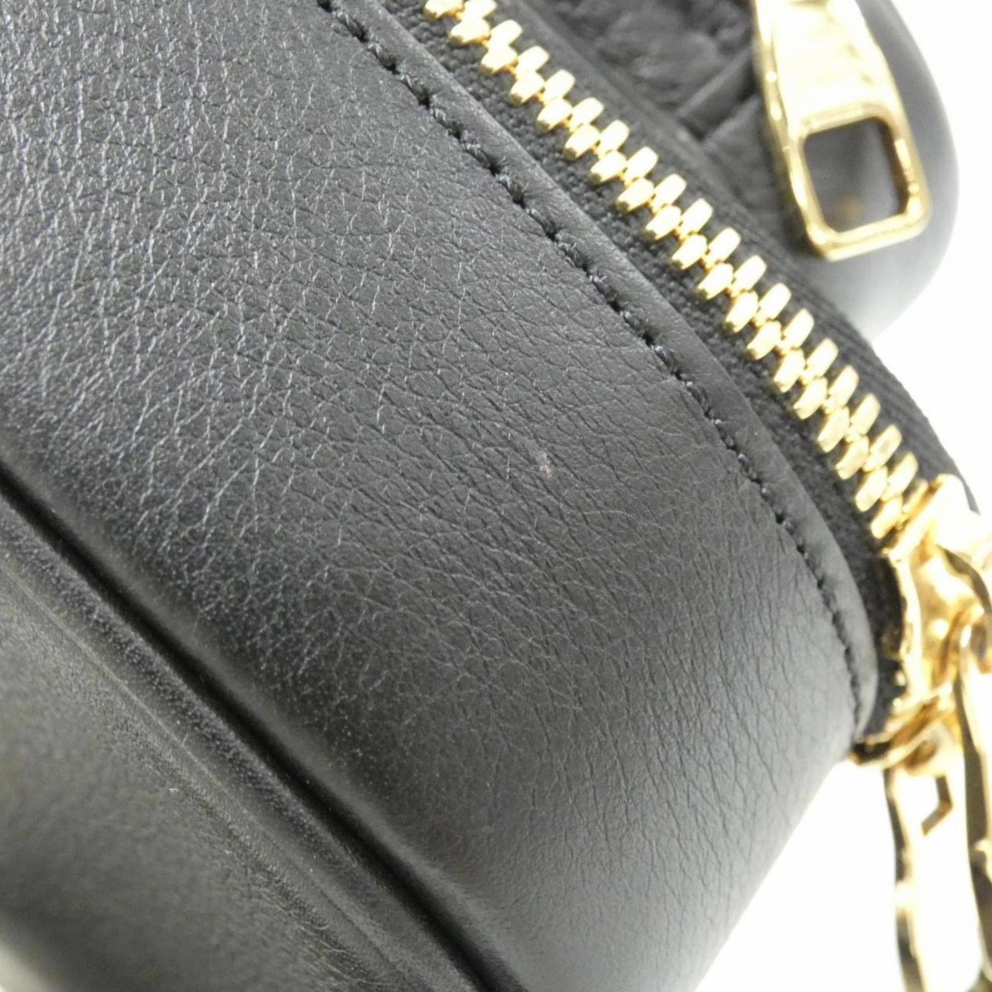 Louis Vuitton Leather Shoulder Bag (Pre-Owned)