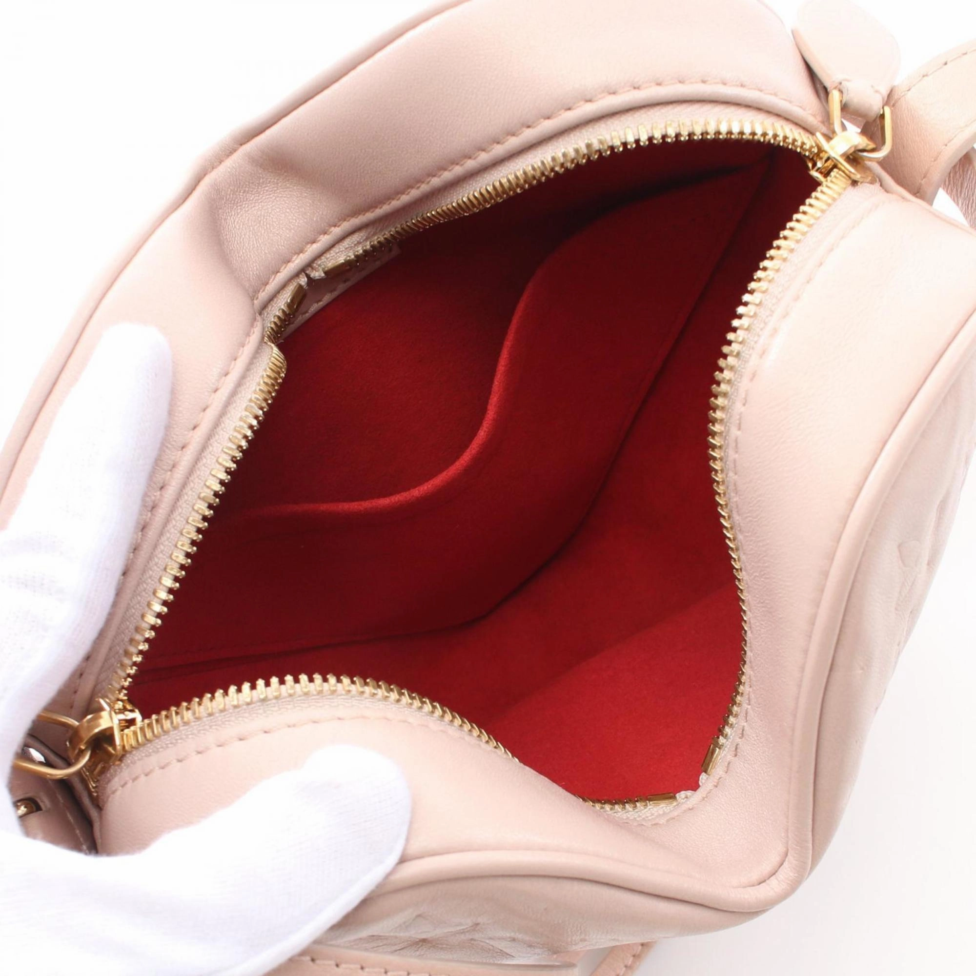 Louis Vuitton Leather Shoulder Bag (Pre-Owned)