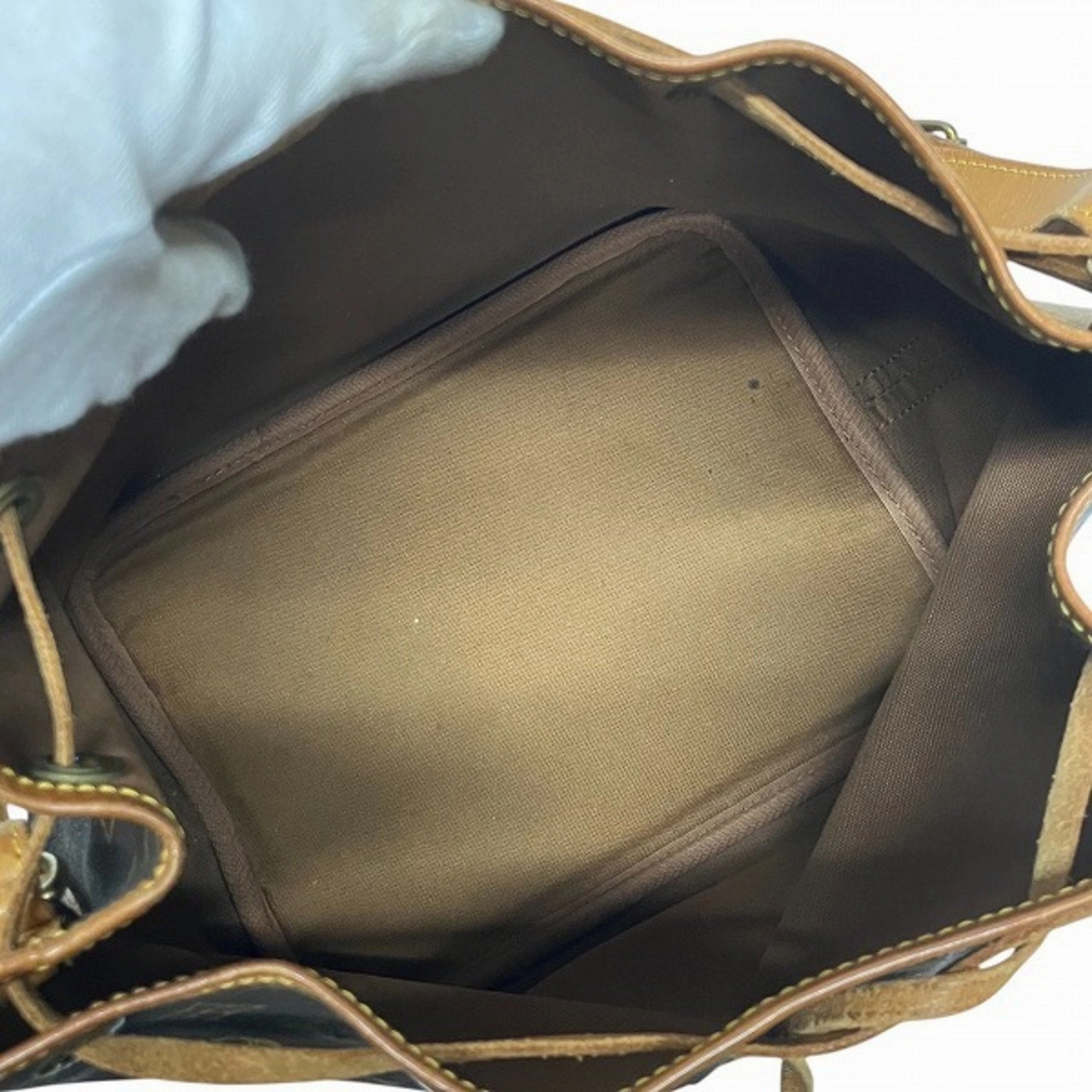Louis Vuitton Monogram Monogram Shoulder Bag (Pre-Owned)