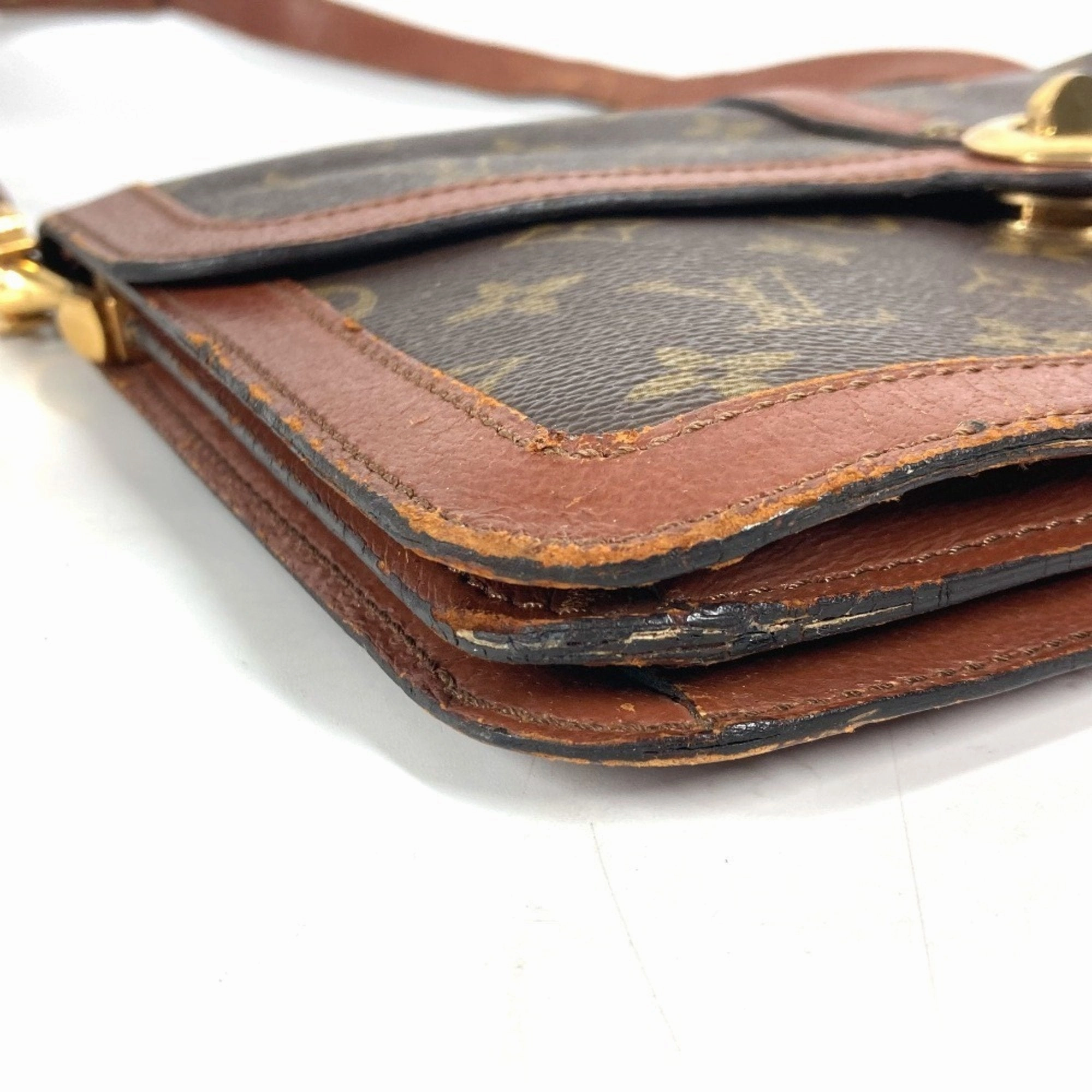 Louis Vuitton Monogram Monogram Shoulder Bag (Pre-Owned)