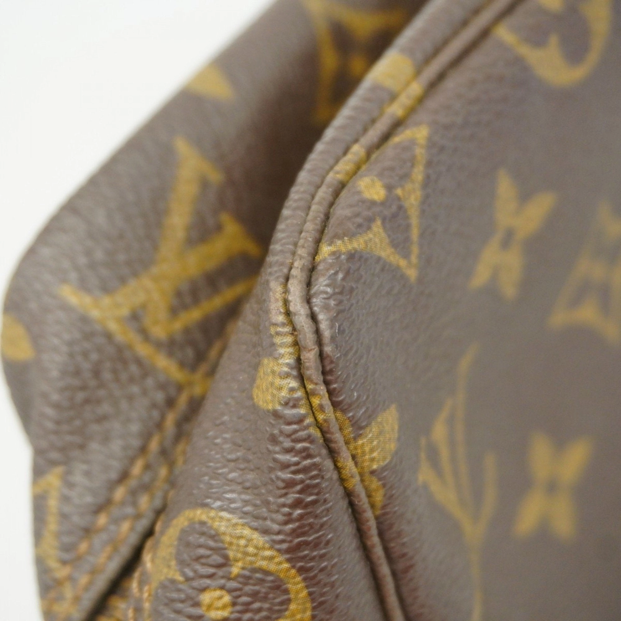 Louis Vuitton Pouch (Pre-Owned)