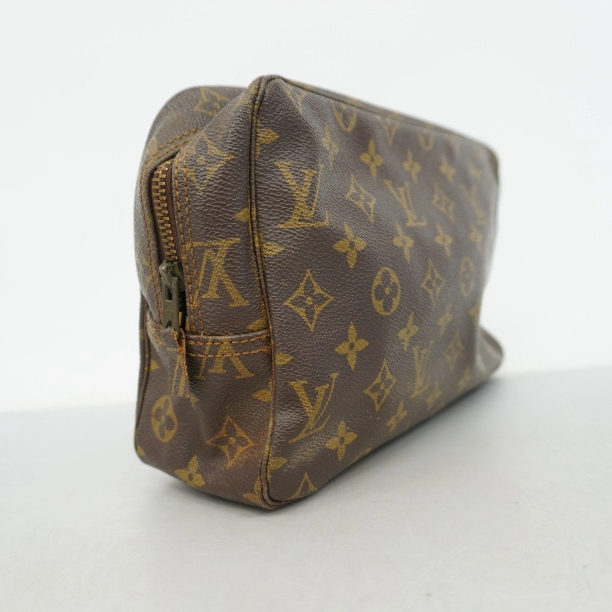 Louis Vuitton Pouch (Pre-Owned)