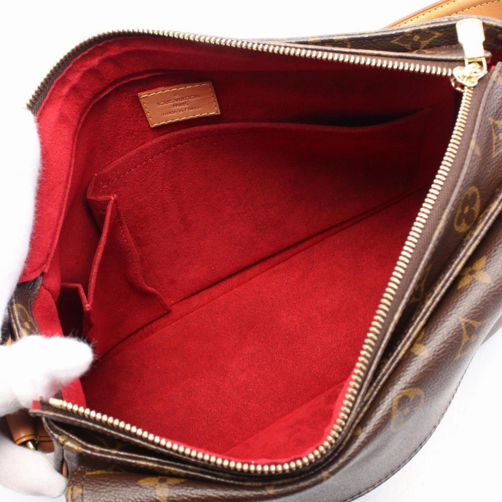 Louis Vuitton Pvc Shoulder Bag (Pre-Owned)