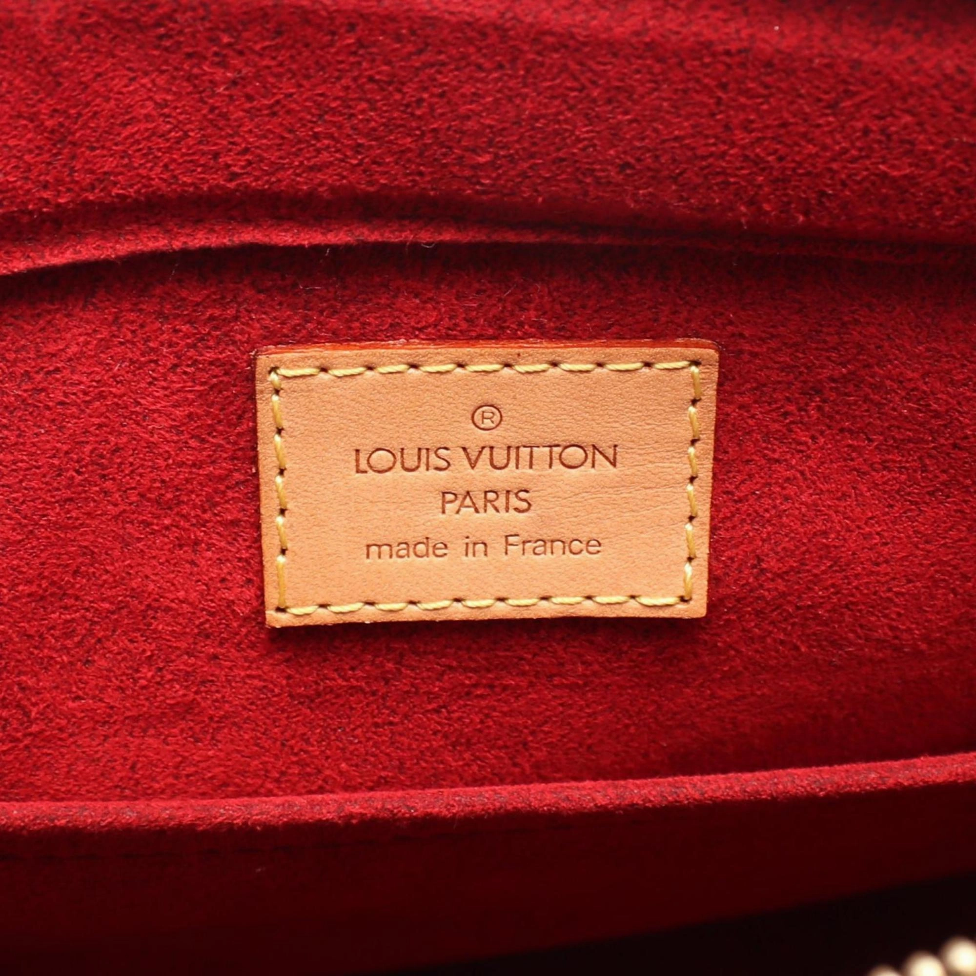 Louis Vuitton Pvc Shoulder Bag (Pre-Owned)