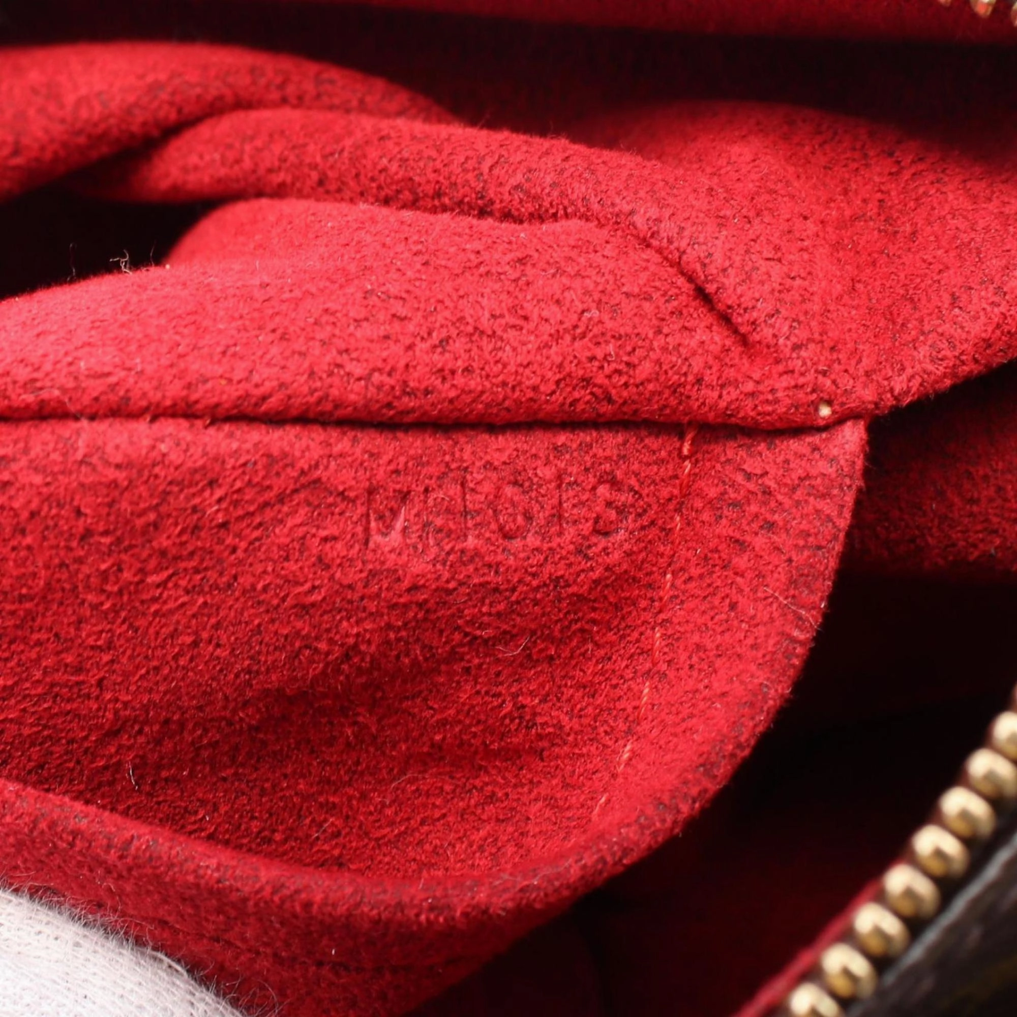 Louis Vuitton Pvc Shoulder Bag (Pre-Owned)