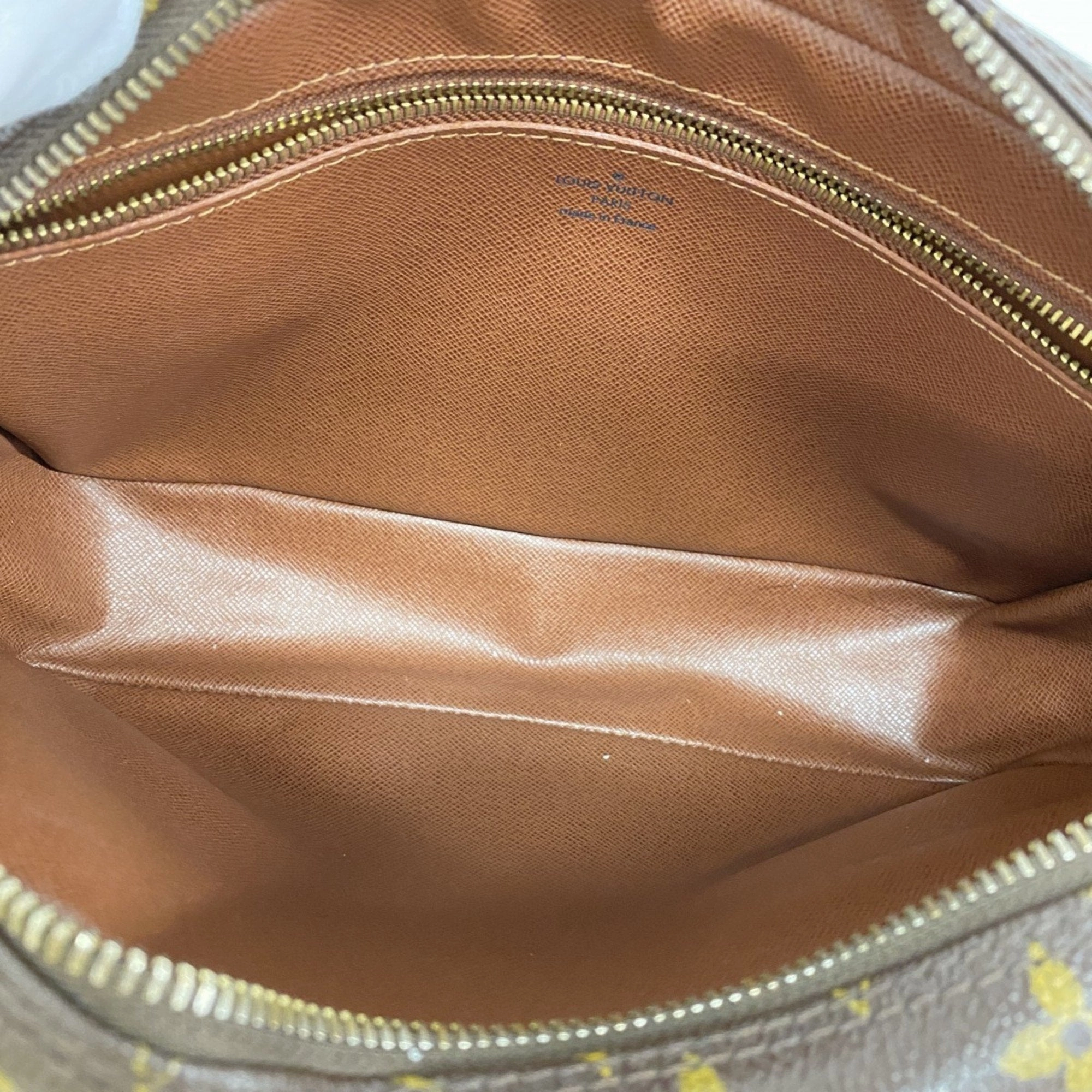 Louis Vuitton Shoulder Bag (Pre-Owned)