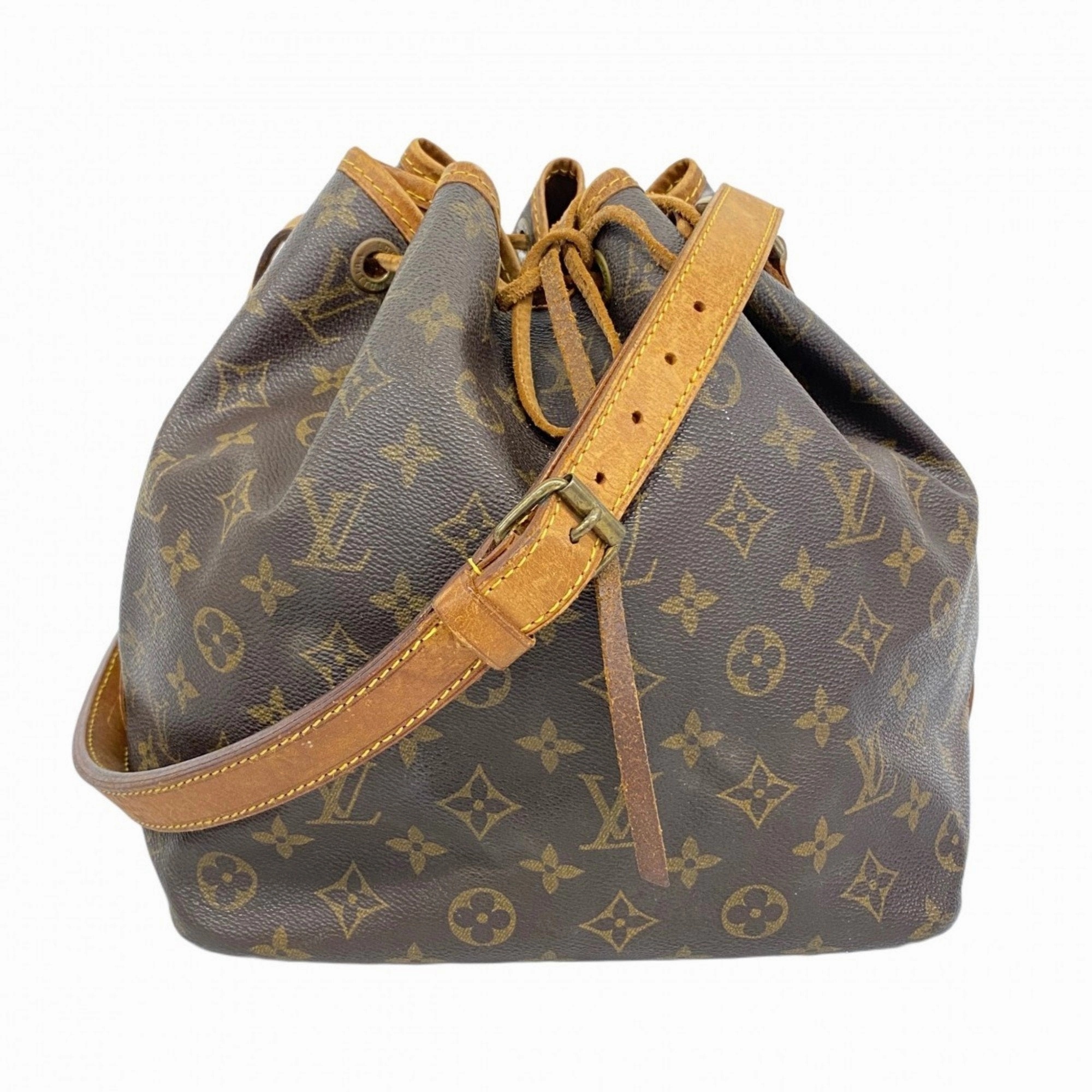 Louis Vuitton Shoulder Bag (Pre-Owned)
